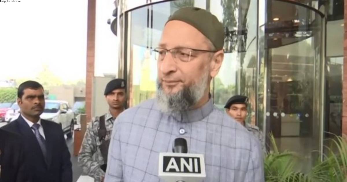 Owaisi arrives at Lucknow for Muslim Personal Law board meeting